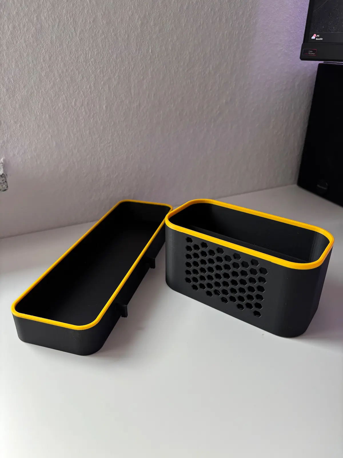 Modular 3D printed storage trays for desk organization